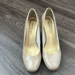 Madden Girl nude Getta Pumps